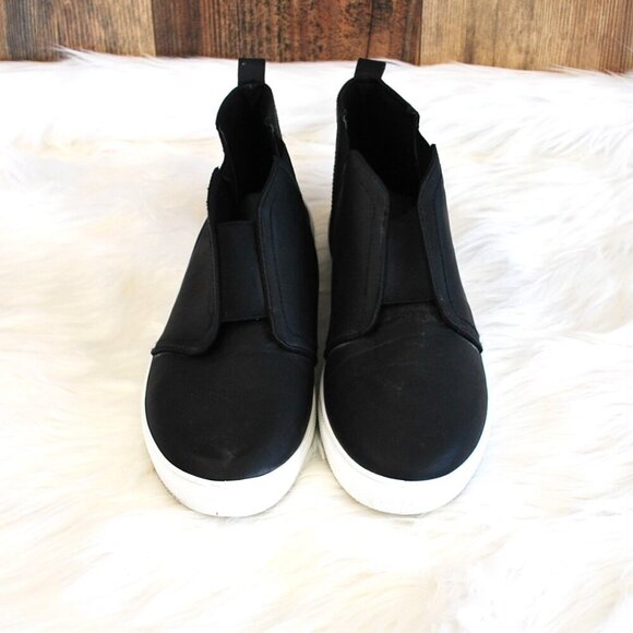 Miz Mooz Laurent Style Women's Faux Leather Size 42/11 Black Ankle Boot - Picture 1 of 6